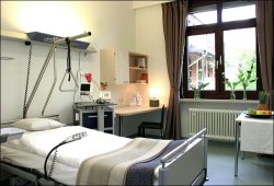 Patientenzimmer Stirnlifting Kassel